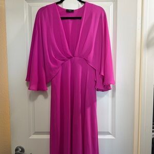 Vici Beauty Meets Elegance Cape Sleeve Maxi Dress
